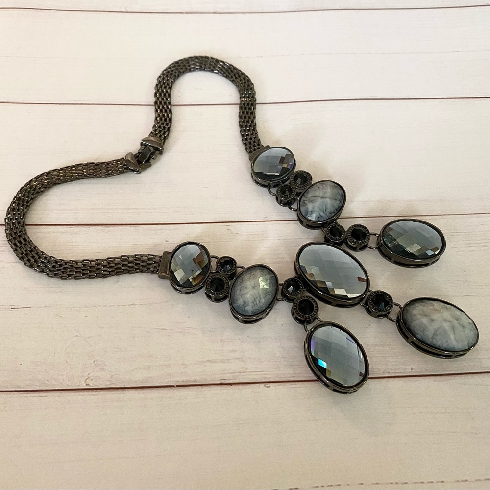 Designer look Statement Necklace - Picture 2 of 6